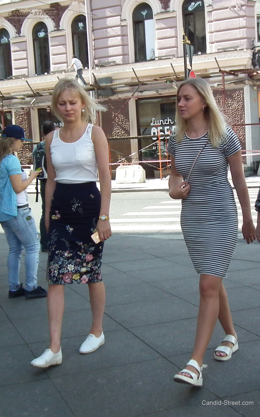 Exciting candid milfs on the streets - 01-dscf0027 from Candid Street
